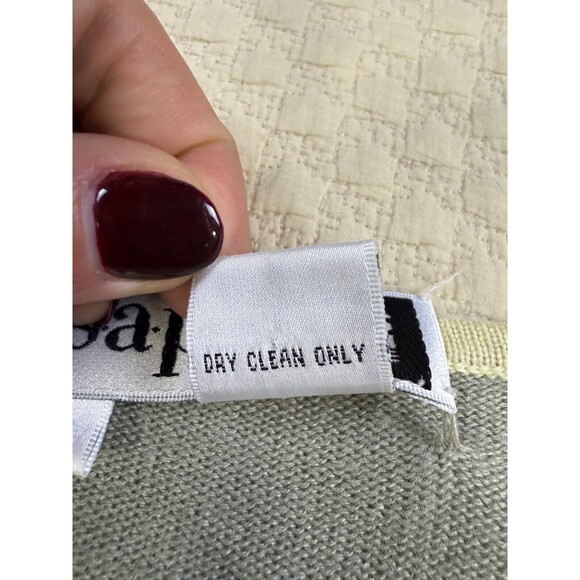 Saks Fifth Avenue Cashmere Blend Sweater Coquette | Green | Womens Medium - Picture 7 of 13